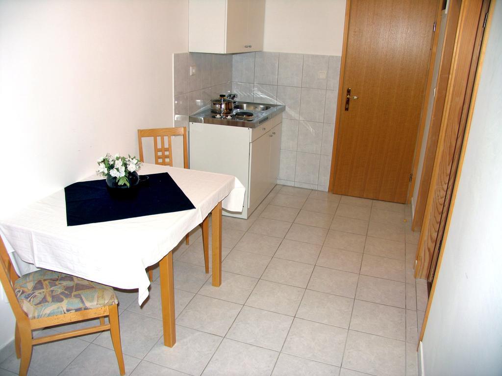 Apartments Vidovic Vodice Quarto foto