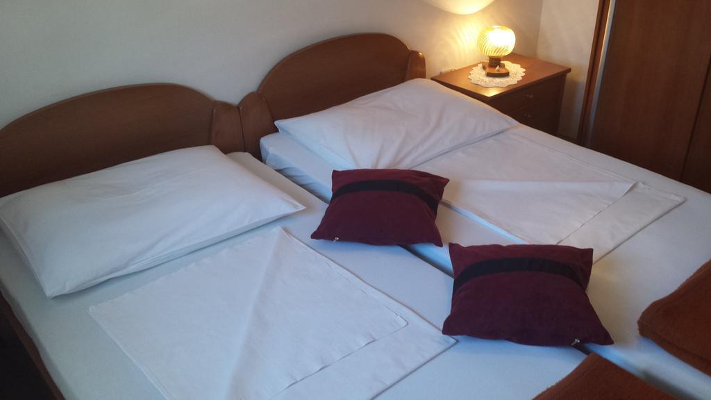 Apartments Vidovic Vodice Quarto foto