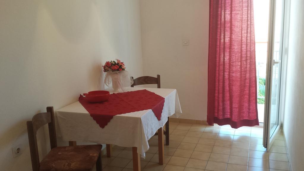 Apartments Vidovic Vodice Quarto foto