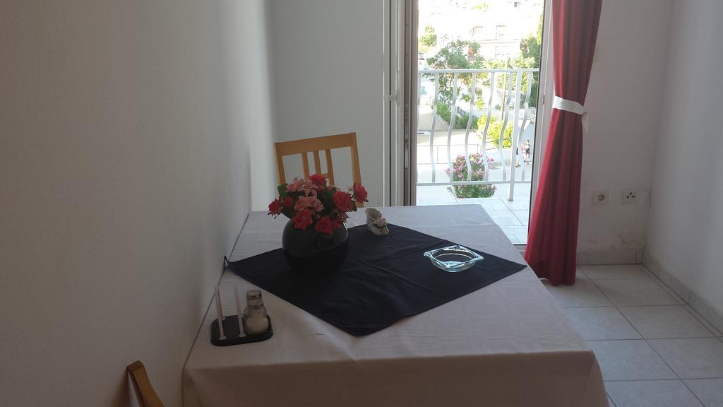 Apartments Vidovic Vodice Quarto foto