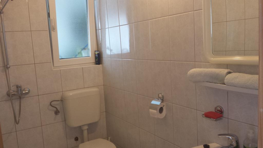 Apartments Vidovic Vodice Quarto foto